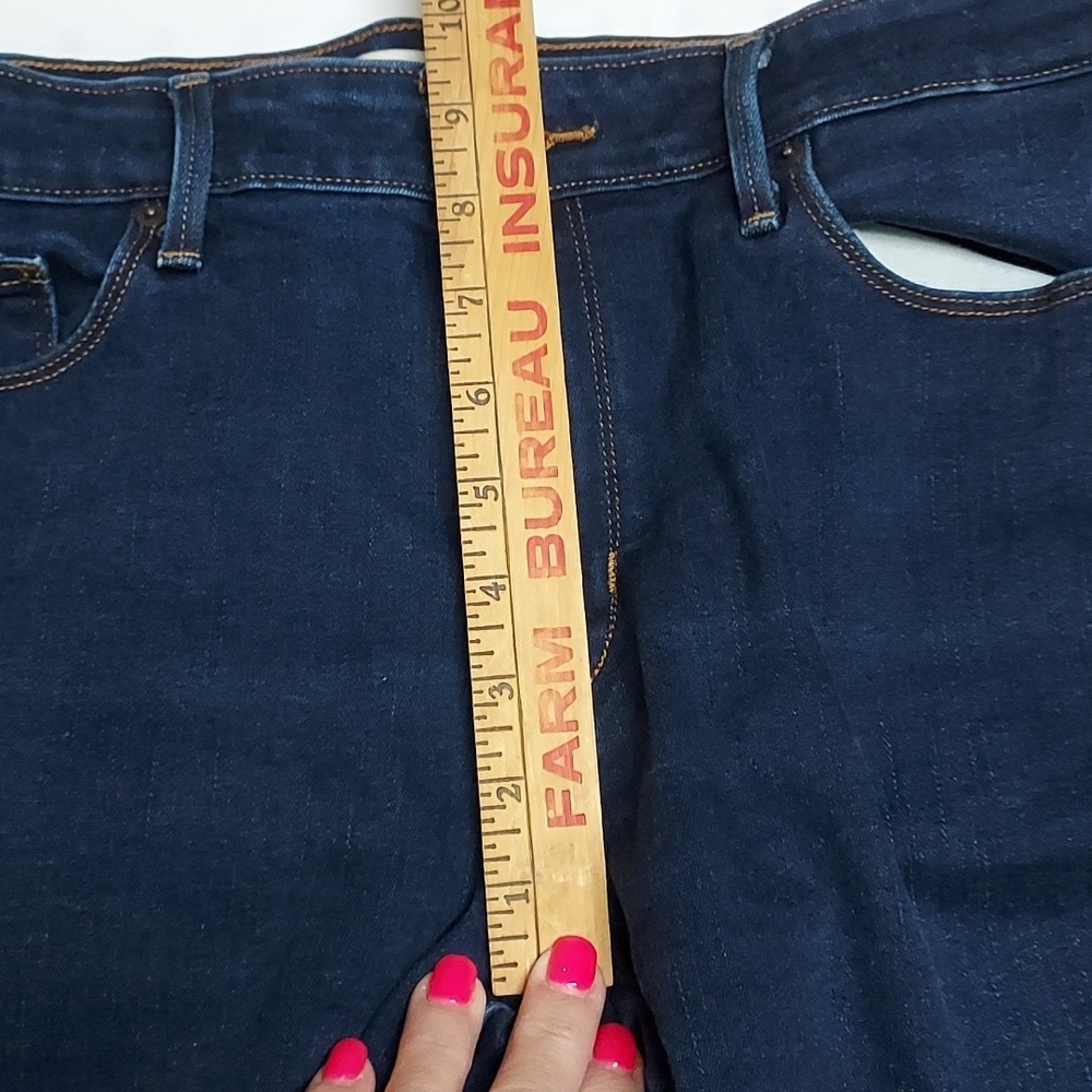 Levis Women's Blue Jeans Sz 14 - Picture 9 of 9